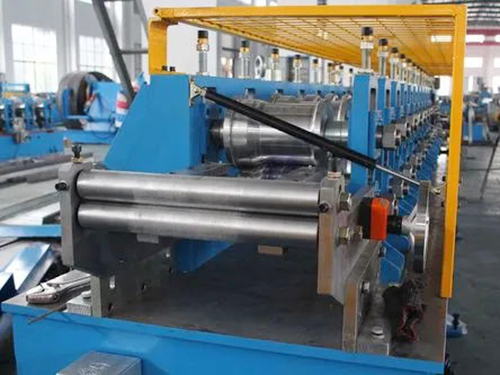 河北法式卷帘门成型机