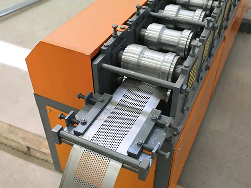 河北自动铝合金卷帘门成型机